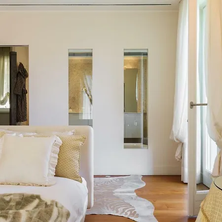 Villa Benedetta - By Myhomeincomo *